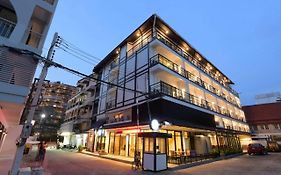 The Golden Ville Boutique Hotel And Spa